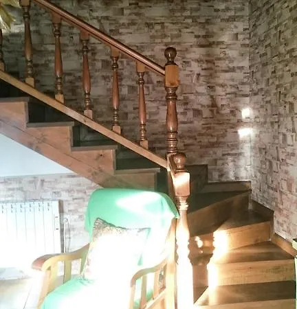 Casa Adela El Tuxu * Perlleces