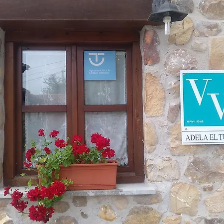 Casa Adela El Tuxu カントリーハウス